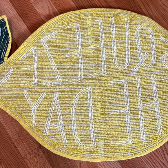 Urban Outfitters Squeeze The Day Bath Mat NWT - Picture 13 of 16